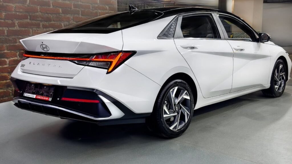 Hyundai Elantra Hybrid 2025 , Elantra 2025 launch , Hyundai hybrid sedan , Hyundai Elantra mileage , 33 kmpl hybrid car India , Hyundai Elantra features , Best hybrid sedan 2025 , Affordable hybrid car India, Hyundai SmartSense safety , Hyundai Elantra interior features , New Hyundai Elantra price , Fuel-efficient sedans India 2025 , Elantra Hybrid vs Honda City Hybrid , Hyundai Elantra review 2025 , Elantra hybrid on-road price